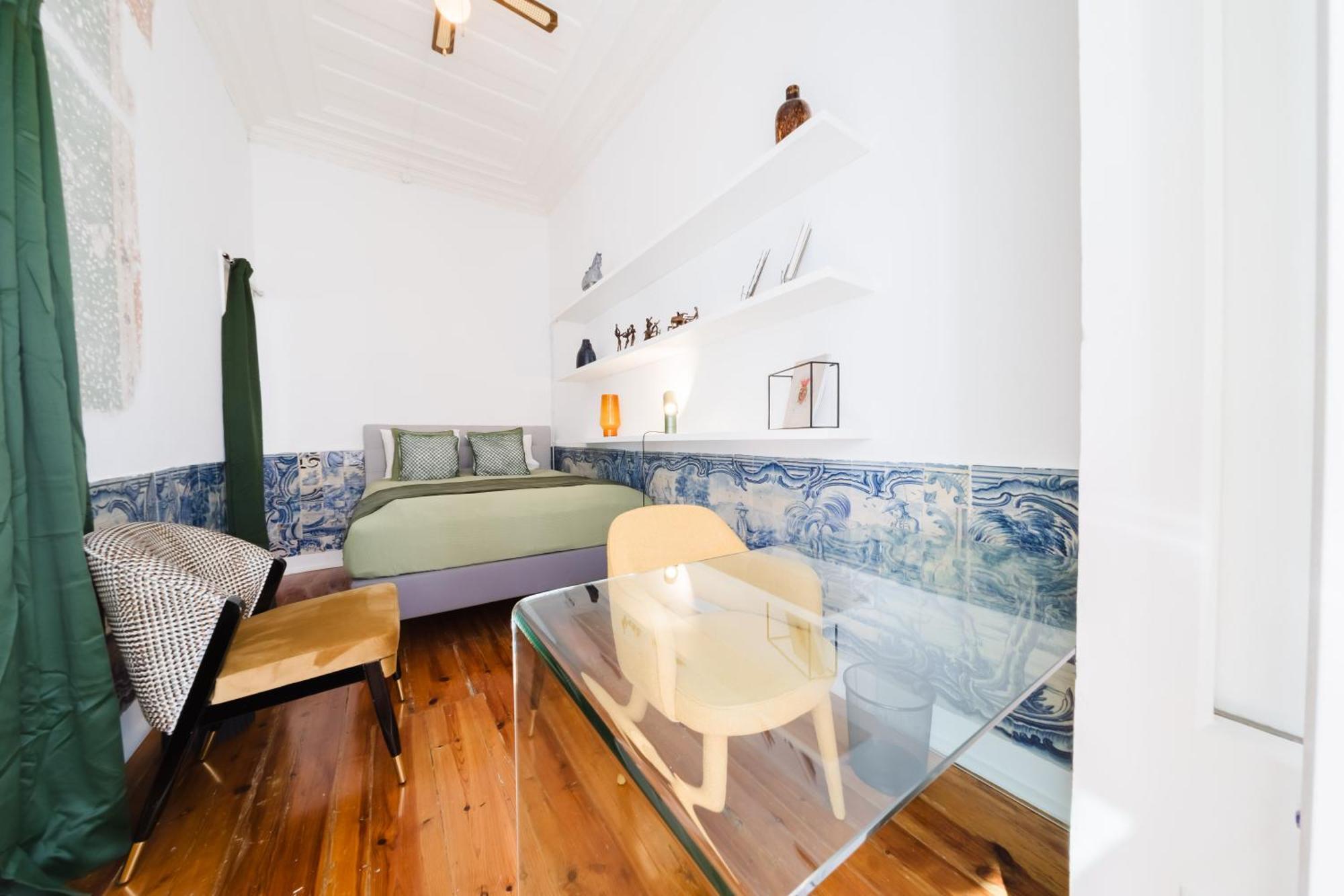 Apartment Luxury 4br Steps From Praa Do Comrcio