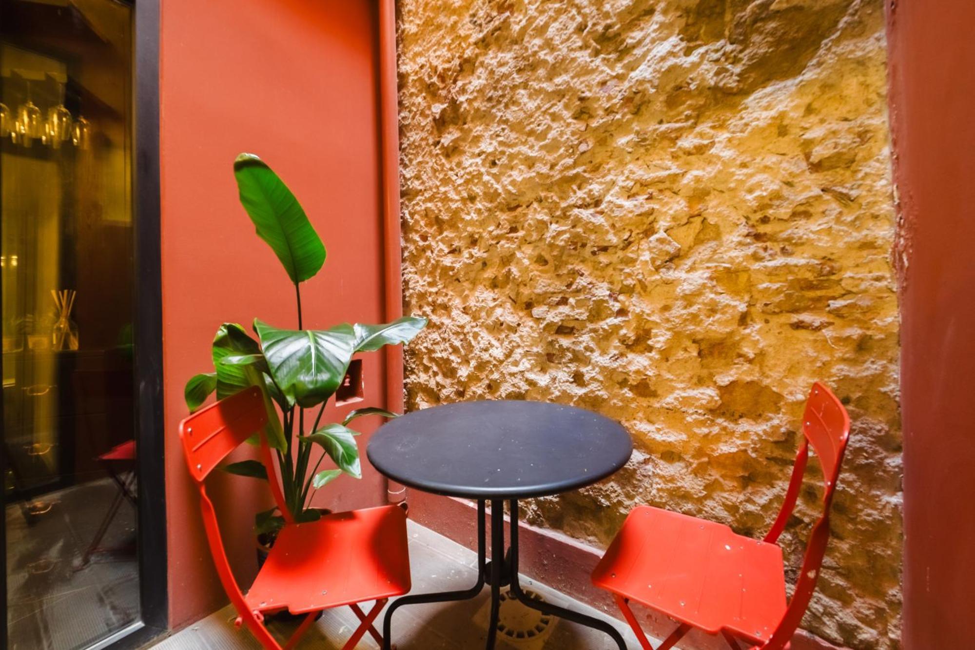 Luxury 4br Steps From Praa Do Comrcio Lisbon